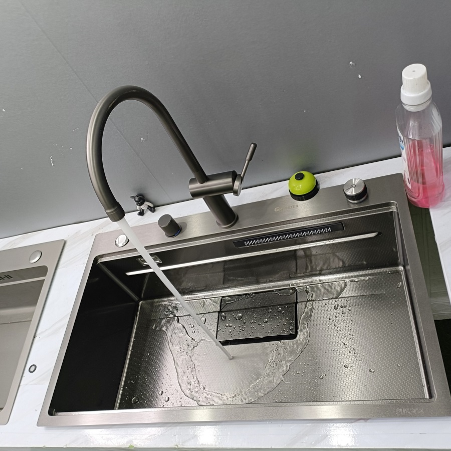 Chậu vòi thác Gründer bản nâng cấp mẫu mới thiết kế phần thác độc lập phần vòi