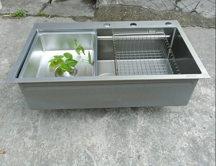 Chậu rửa bát 1 hố cỡ lớn Kích thước 82x48 thương hiệu GRÜNDER
