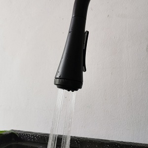 Vòi bếp 4 chức năng xả nước mới nhất hiện nay