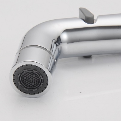 Xịt vệ sinh bồn cầu điều chỉnh áp lực nước thông minh