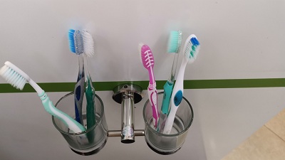 Kệ để bàn chải, kem đánh răng inox 304