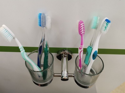 Kệ để bàn chải, kem đánh răng inox 304
