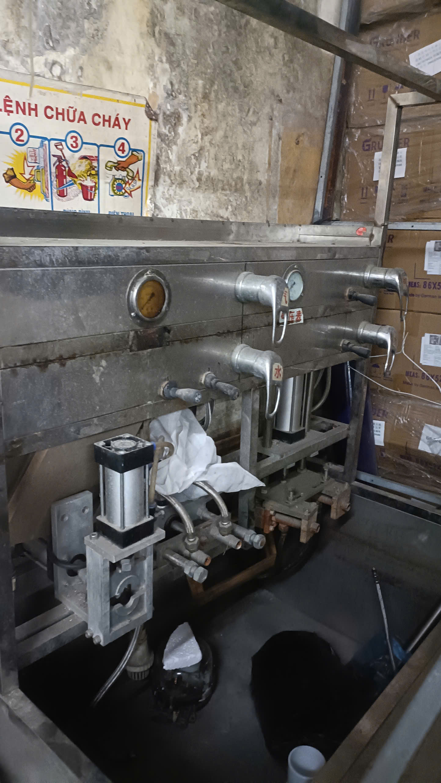 THANH LÝ MÁY THỬ NƯỚC SEN VÒI