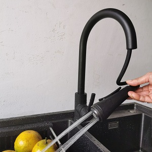 Vòi bếp 4 chức năng xả nước mới nhất hiện nay