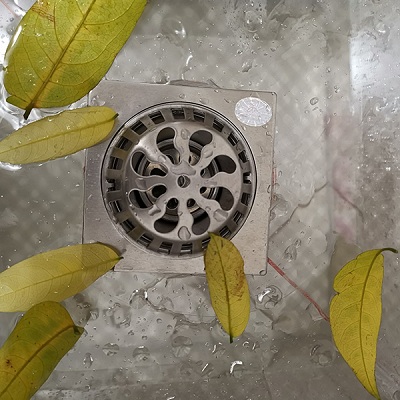 Thoát sàn ban công ngăn mùi Foxis MN-T216 (100x100mm)