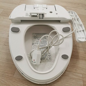 Nắp rửa bồn cầu điện tử