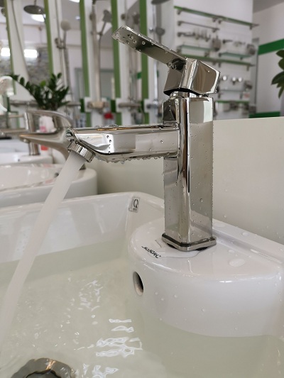 Vòi lavabo nóng lạnh  inox 304 FX-538V