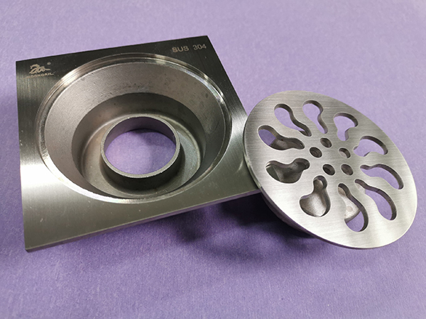 Ga thoát sàn ngăn mùi Foxis MN-704B