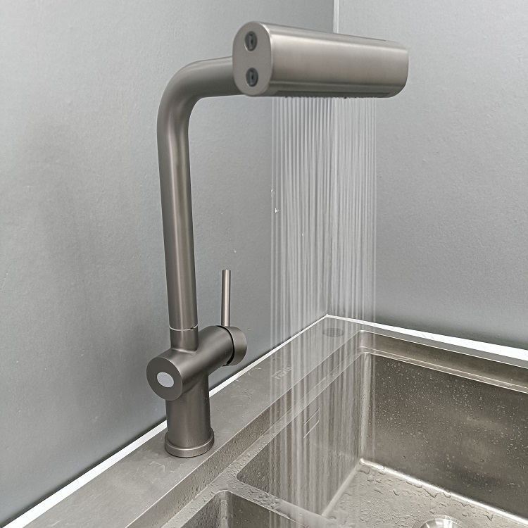 Vòi bếp loa thác hiện đại 4 chế độ xả nước mới nhất hiện nay