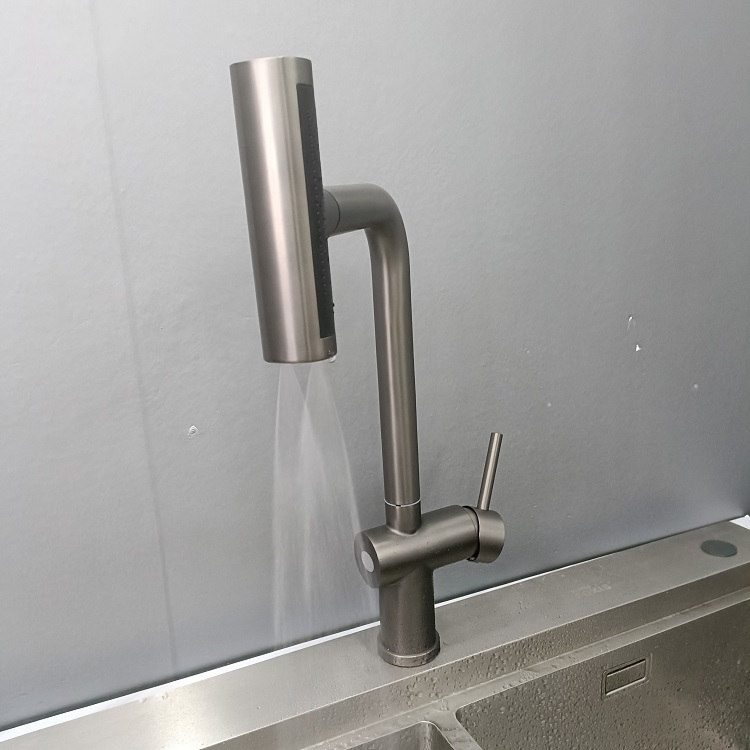 Vòi bếp loa thác hiện đại 4 chế độ xả nước mới nhất hiện nay