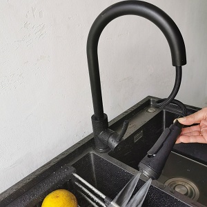 Vòi bếp 4 chức năng xả nước mới nhất hiện nay