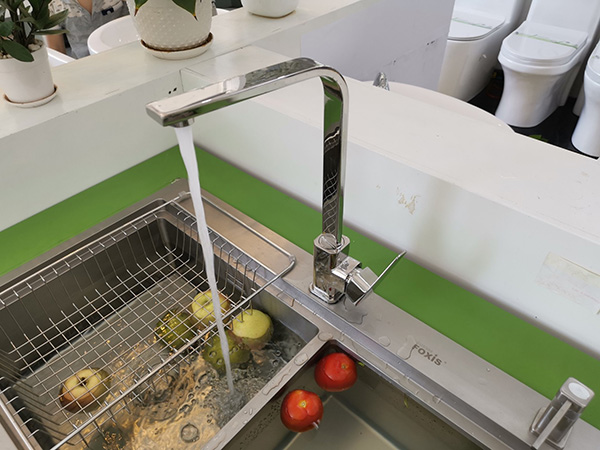 Vòi chậu rửa chén nóng lạnh FX-621C