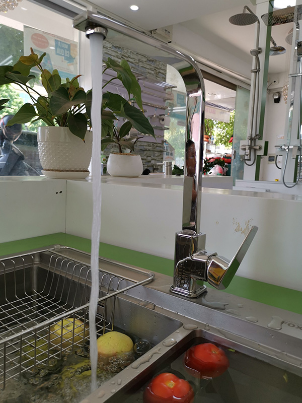 Vòi chậu rửa chén nóng lạnh FX-621C