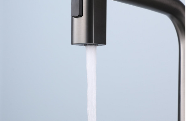 Vòi bếp loa thác hiện đại 4 chế độ xả nước mới nhất hiện nay