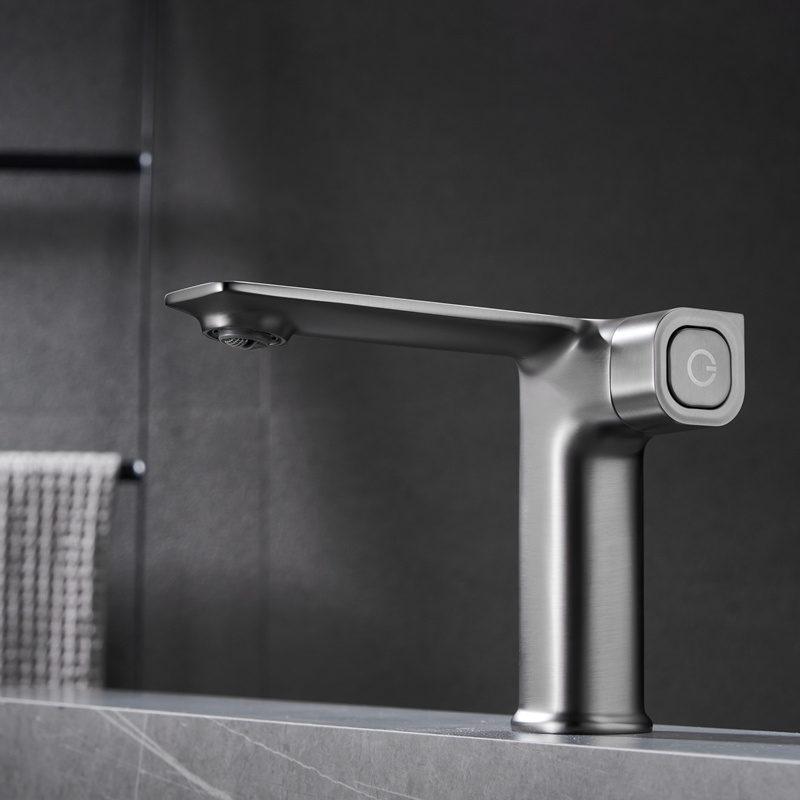 Vòi lavabo ổn định nhiệt độ mạ chân không màu ghi xám cao cấp GRÜNDER GR-VC5011K