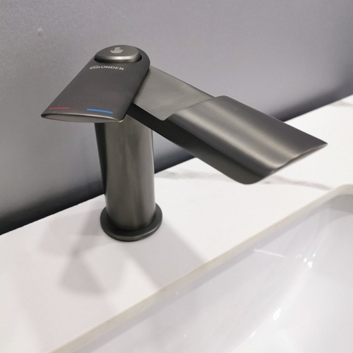 Vòi chậu rửa lavabo nóng lạnh mạ chân không màu ghi xám cao cấp GRÜNDER GR-VC5012K