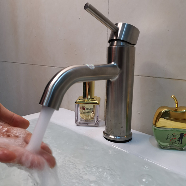 Vòi lavabo inox 304 MN-2371