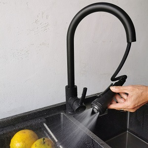 Vòi bếp 4 chức năng xả nước mới nhất hiện nay