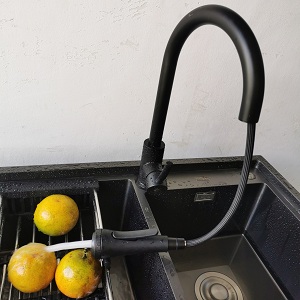 Vòi bếp 4 chức năng xả nước mới nhất hiện nay