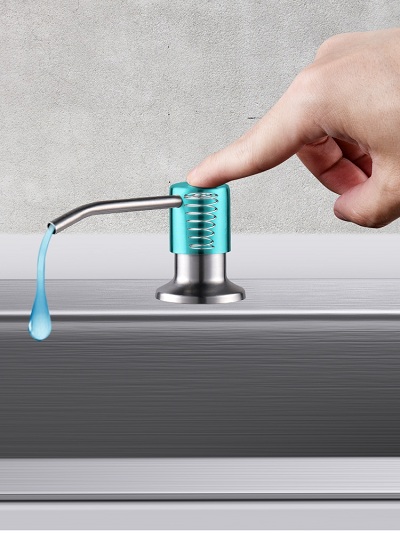 Ống hút xà phòng rửa bát thông minh tiện lợi