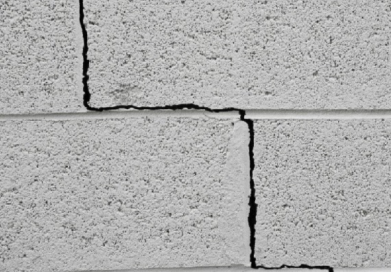 Giải pháp xử lý nhà mới xây bị nứt dọc ngang nhiều chỗ
