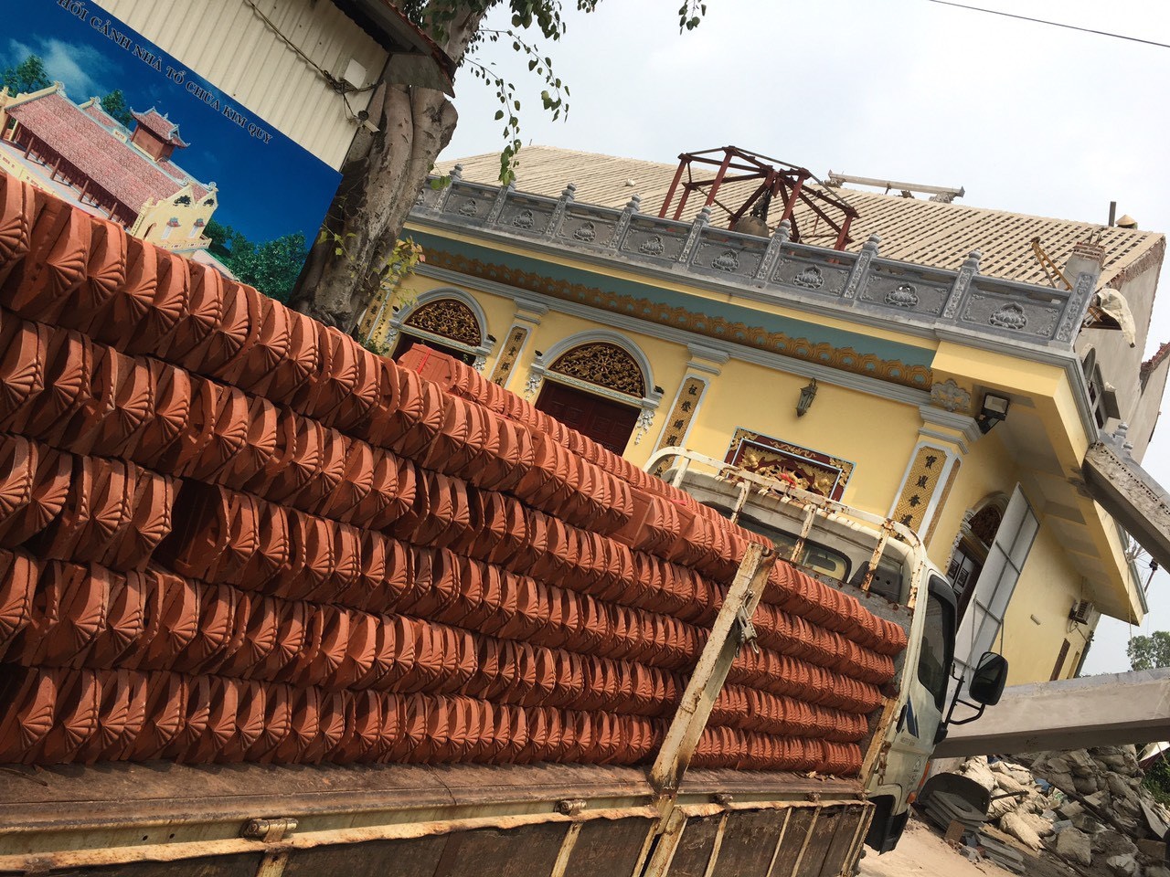 Cung cấp gạch ngói cho Dự án Chùa Kim Quy, Đông Anh, Hà Nội