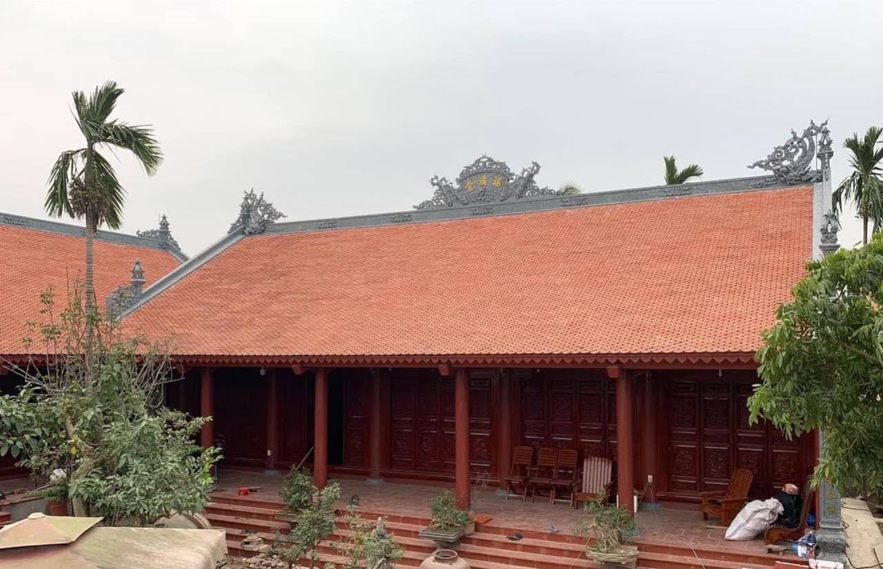 Thi Công Ngói Hài Cổ - Sò Cổ