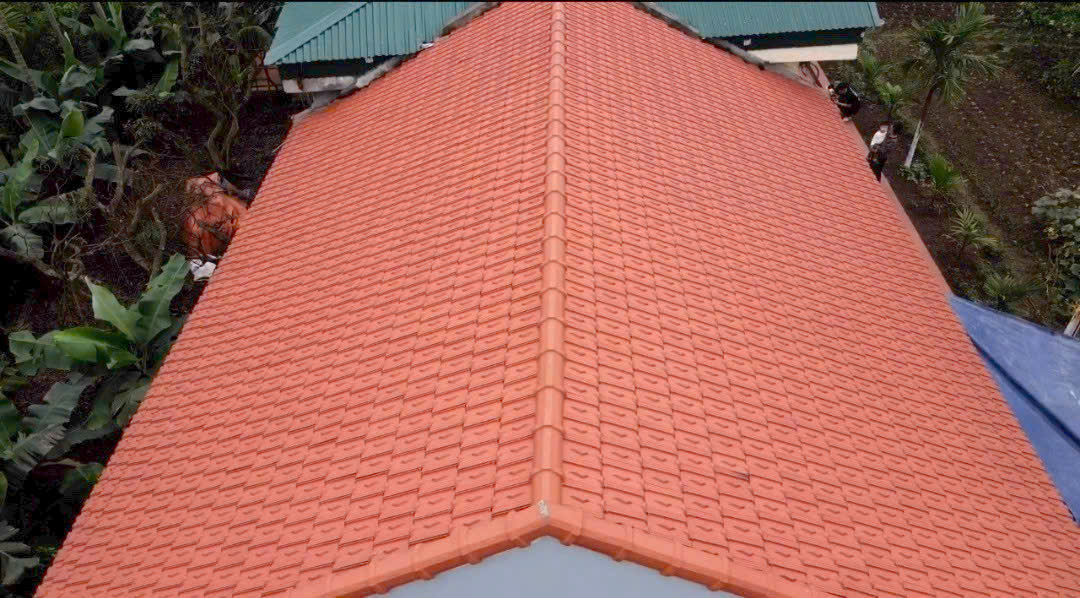 Tại sao Mái ngói phải lợp với góc nghiêng lớn hơn 30 độ ???
