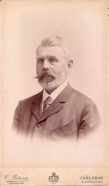 Chân dung Josef Schreiber