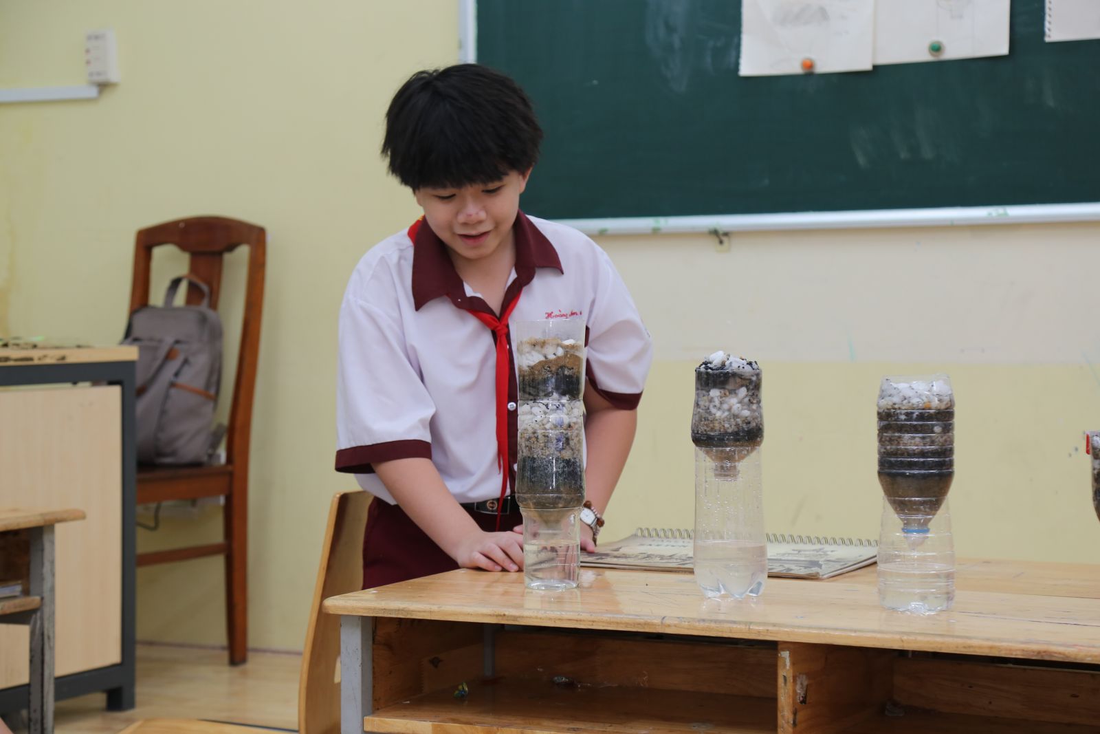STEM mô hình máy lọc nước đơn giản - Hướng dẫn từng bước thực hiện