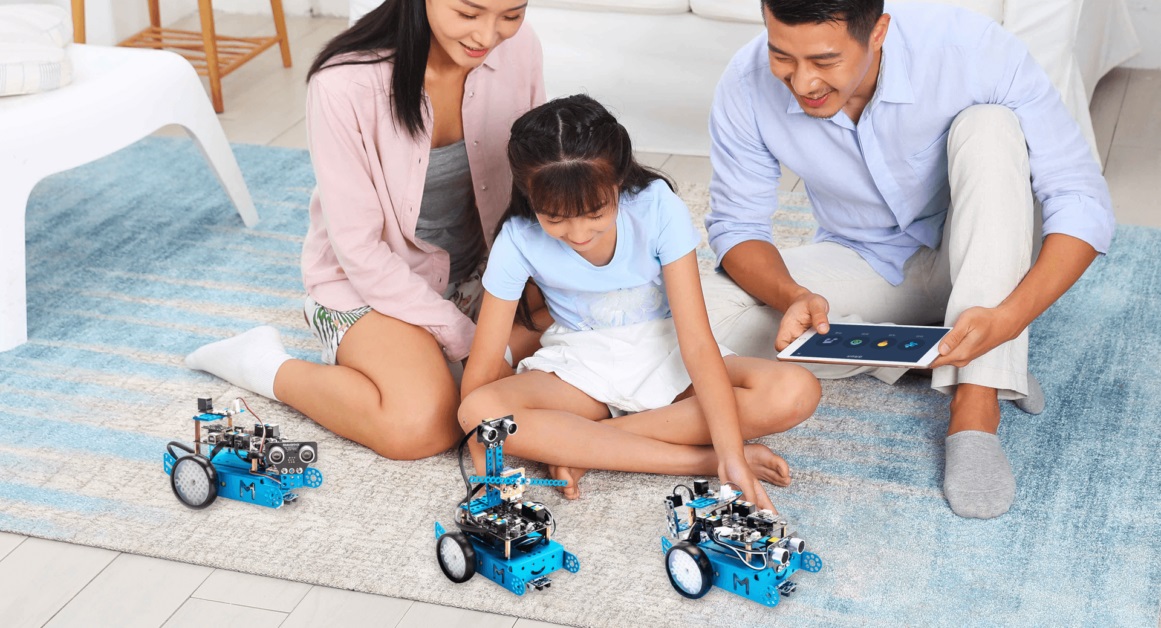 Hướng dẫn chọn đúng đồ chơi thông minh cho trẻ em 10 tuổi