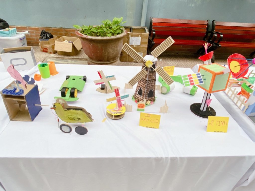 Hướng dẫn cách làm một số mô hình STEM đơn giản, ý nghĩa