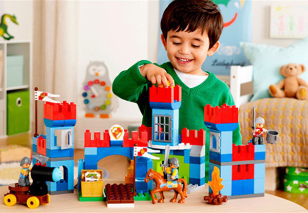 quà noel cho bé trai 8 tuổi