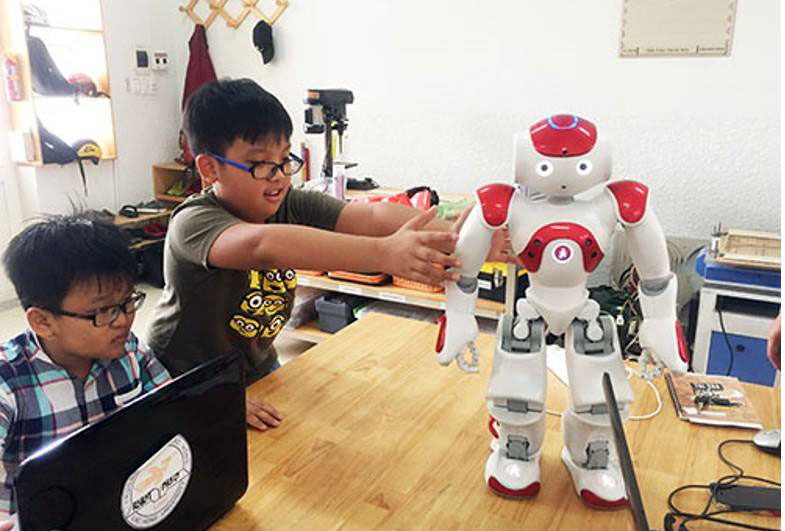 học lập trình robot