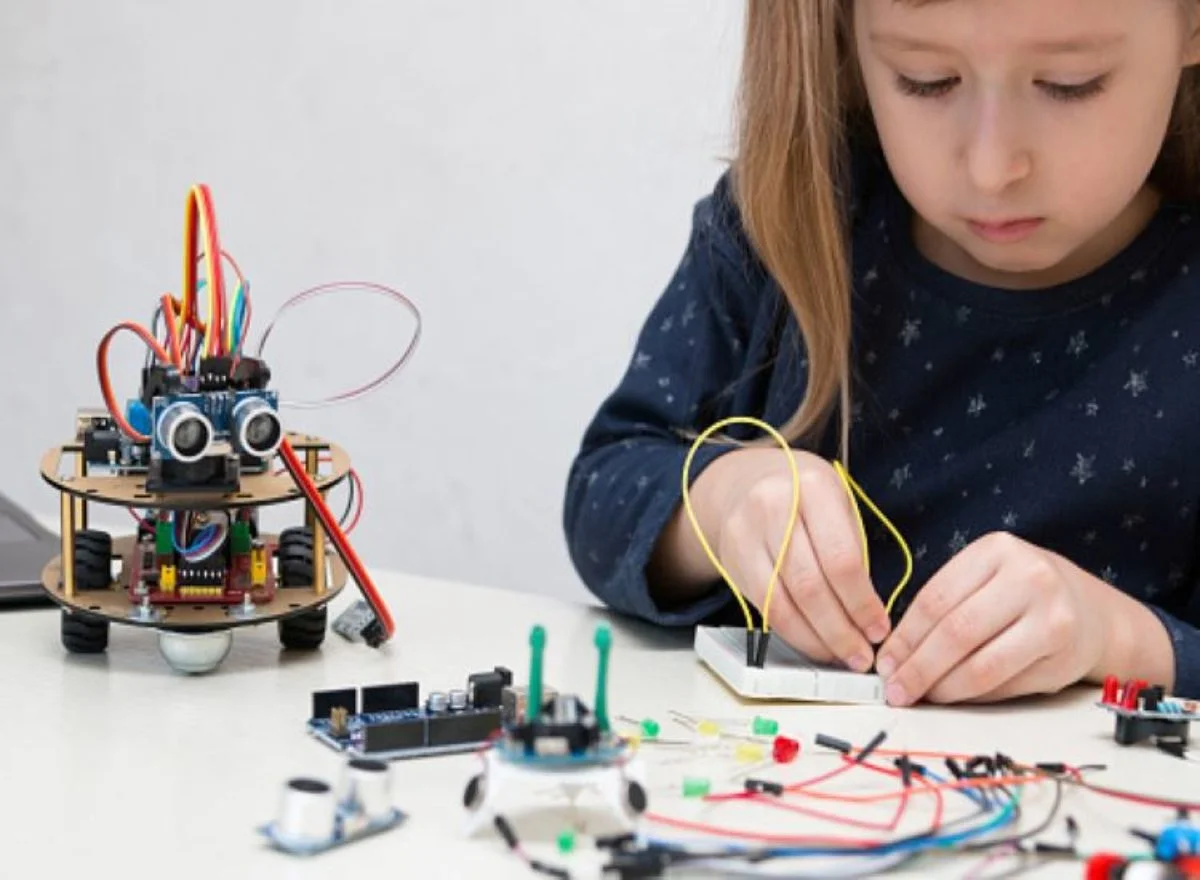 Phần mềm Arduino IDE là gì: Công cụ lập trình cho mọi sáng tạo