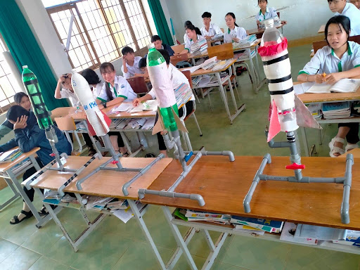 Hướng dẫn cách làm sản phẩm STEM lớp 4 thú vị, sáng tạo