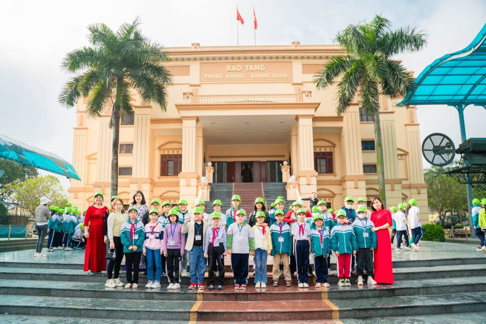 Tour học sinh với nhiều hoạt động ý nghĩa