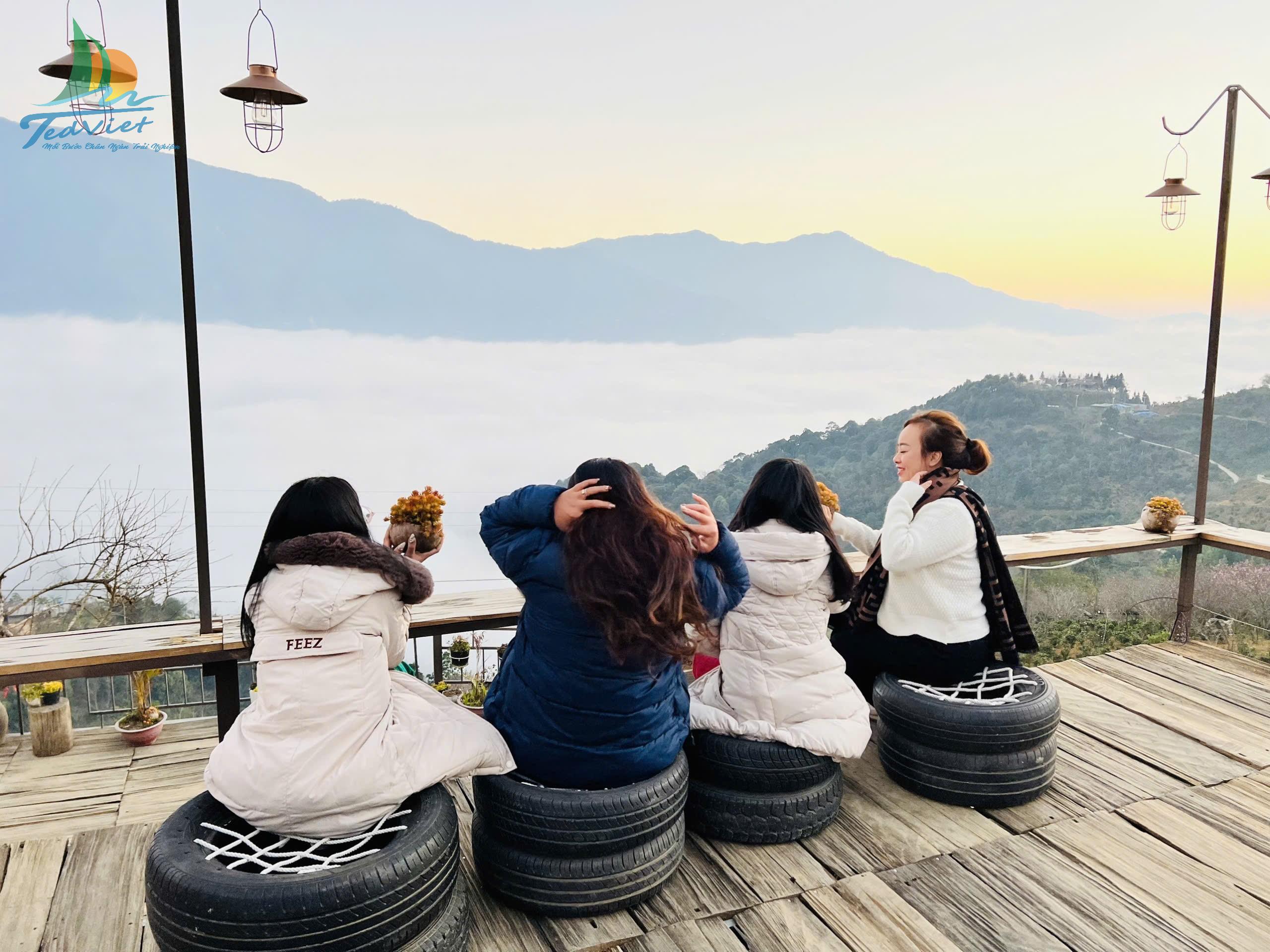 Săn mây cực chill tại Tà Xùa