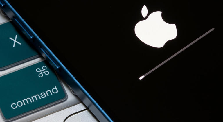 Apple tạm dừng trên iOS18, phát triển các phần mềm khác để giải quyết lỗi