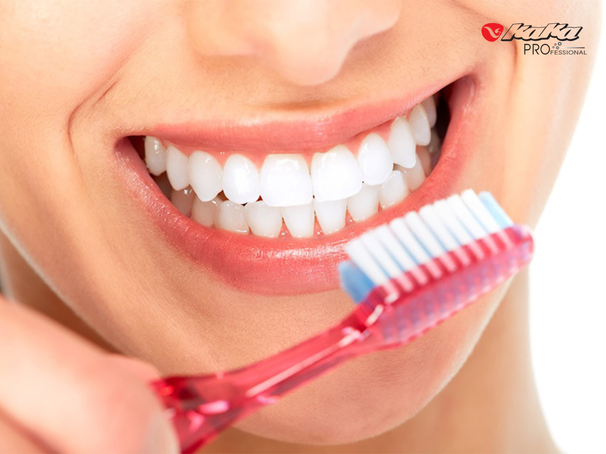 Tác hại của việc đánh răng theo chiều ngang