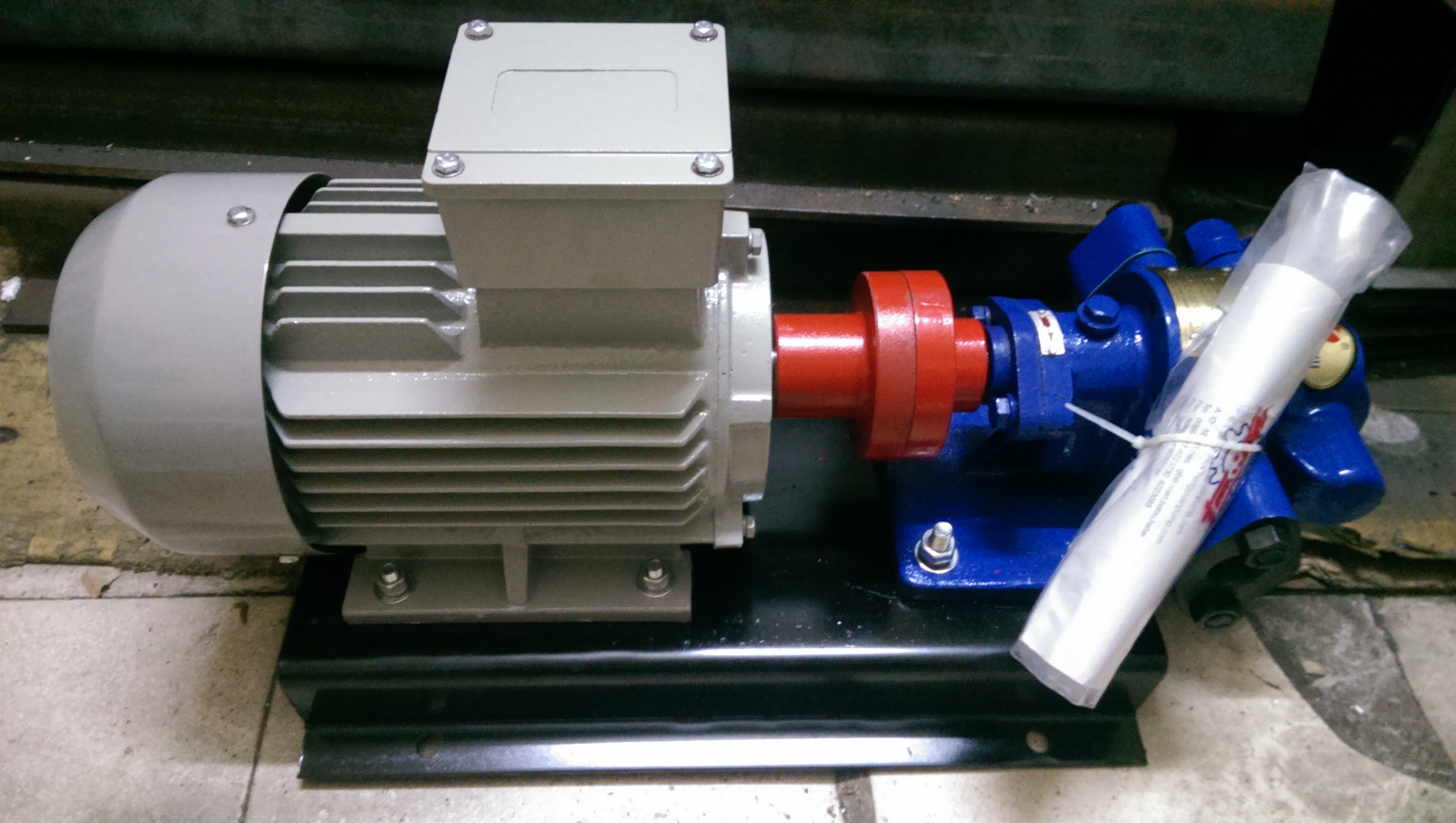 Bơm dầu bánh răng KCB55