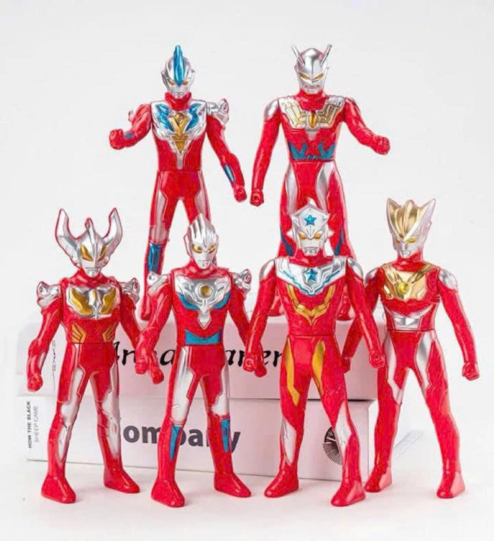 bo-nen-hoa-sen-va-sieu-nhan