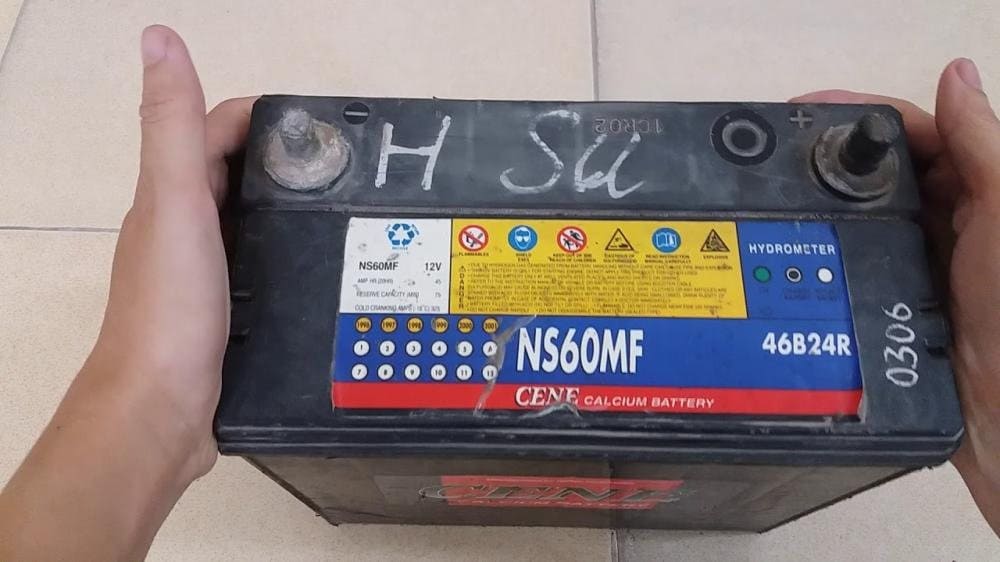bình acquy ô tô