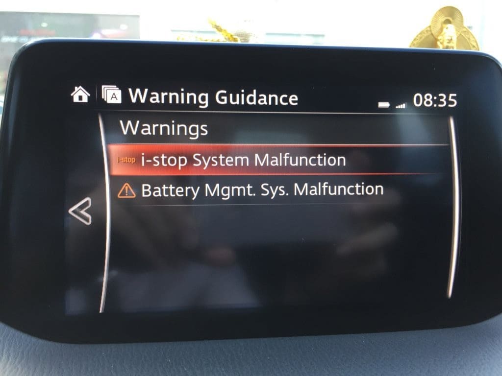 Lỗi ắc quy xe mazda