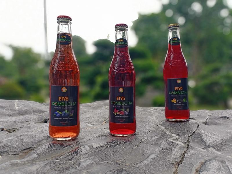 LÀM THẾ NÀO ĐỂ TẠO HƯƠNG VỊ CHO KOMBUCHA!?