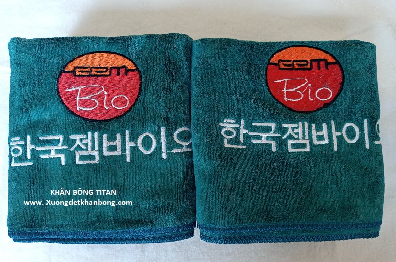 mua-khan-qua-tang-o-dau-chat-luong-uy-tin-tai-ha-noi