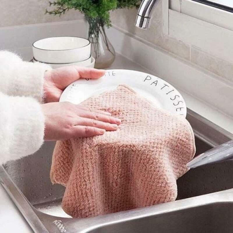 Chọn khăn lau bếp loại nào không để lại sợi vải?