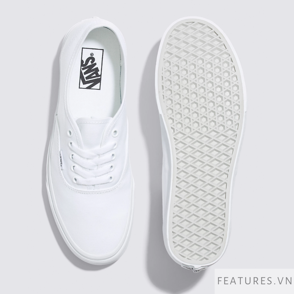 All white 2025 authentic vans
