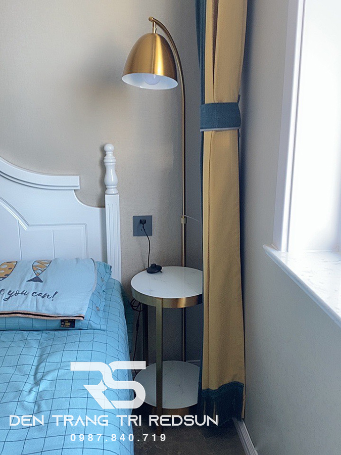 den-san-hien-dai-ds-c1007