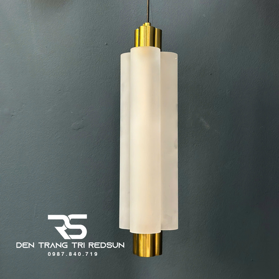 den-tha-hien-dai-phong-cach-bac-au-hinh-tru-cdt-1040